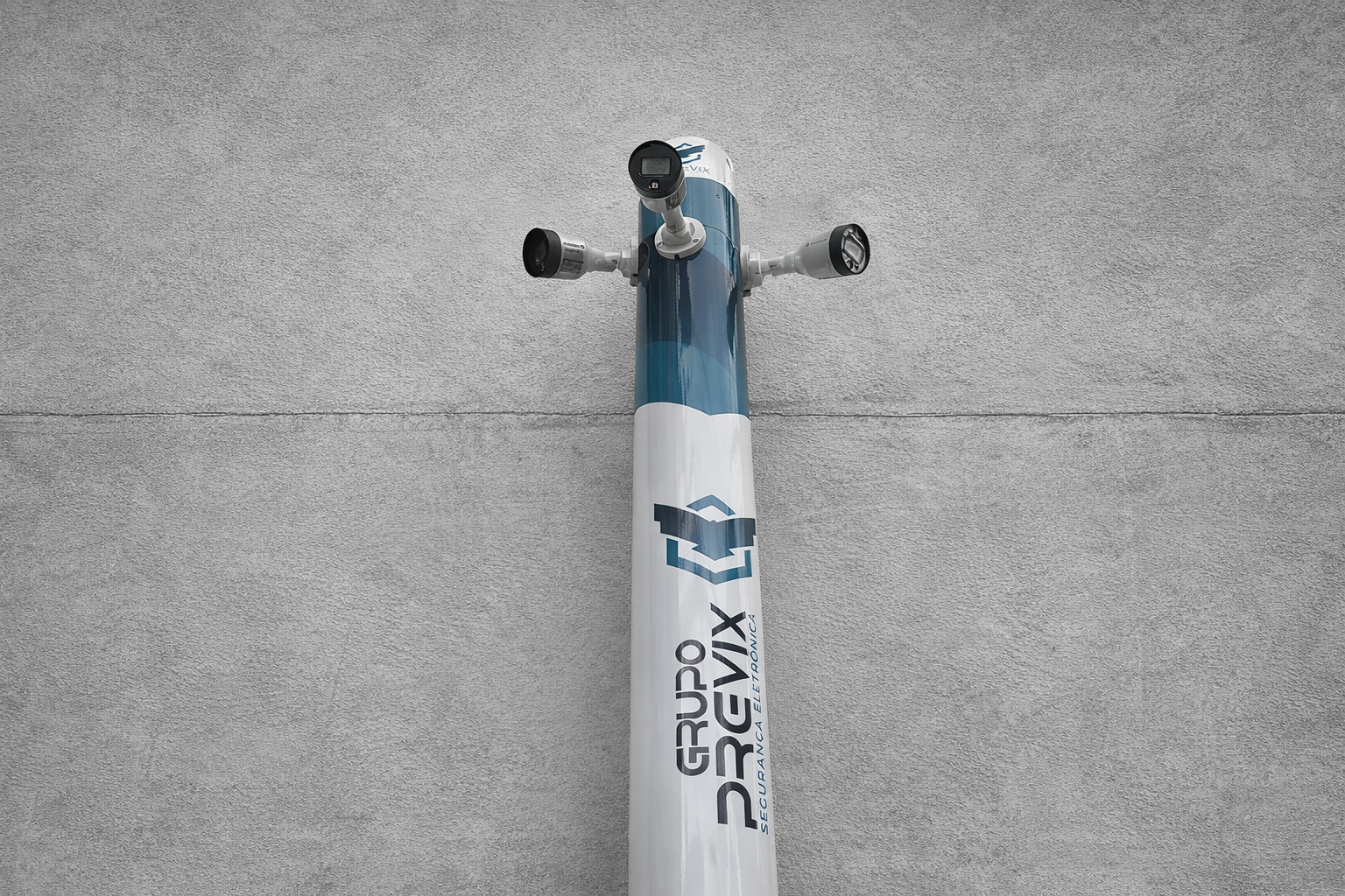 Postes de Vigilância com Câmeras e Inteligência Artificial